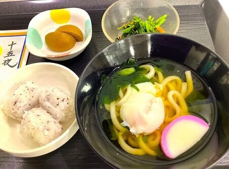 tukimi-udon.jpg