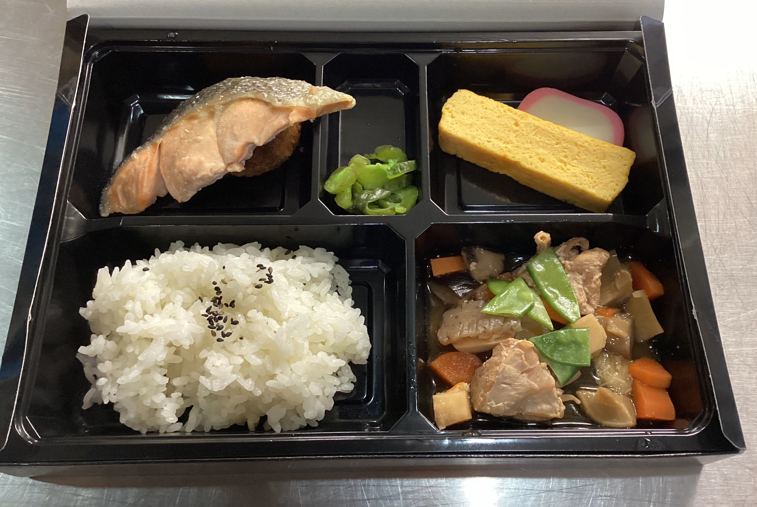 行楽弁当.jpg